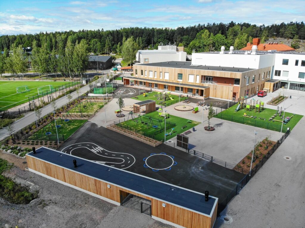Monikon koulukeskus, Leppävaara, Espoo, 2021